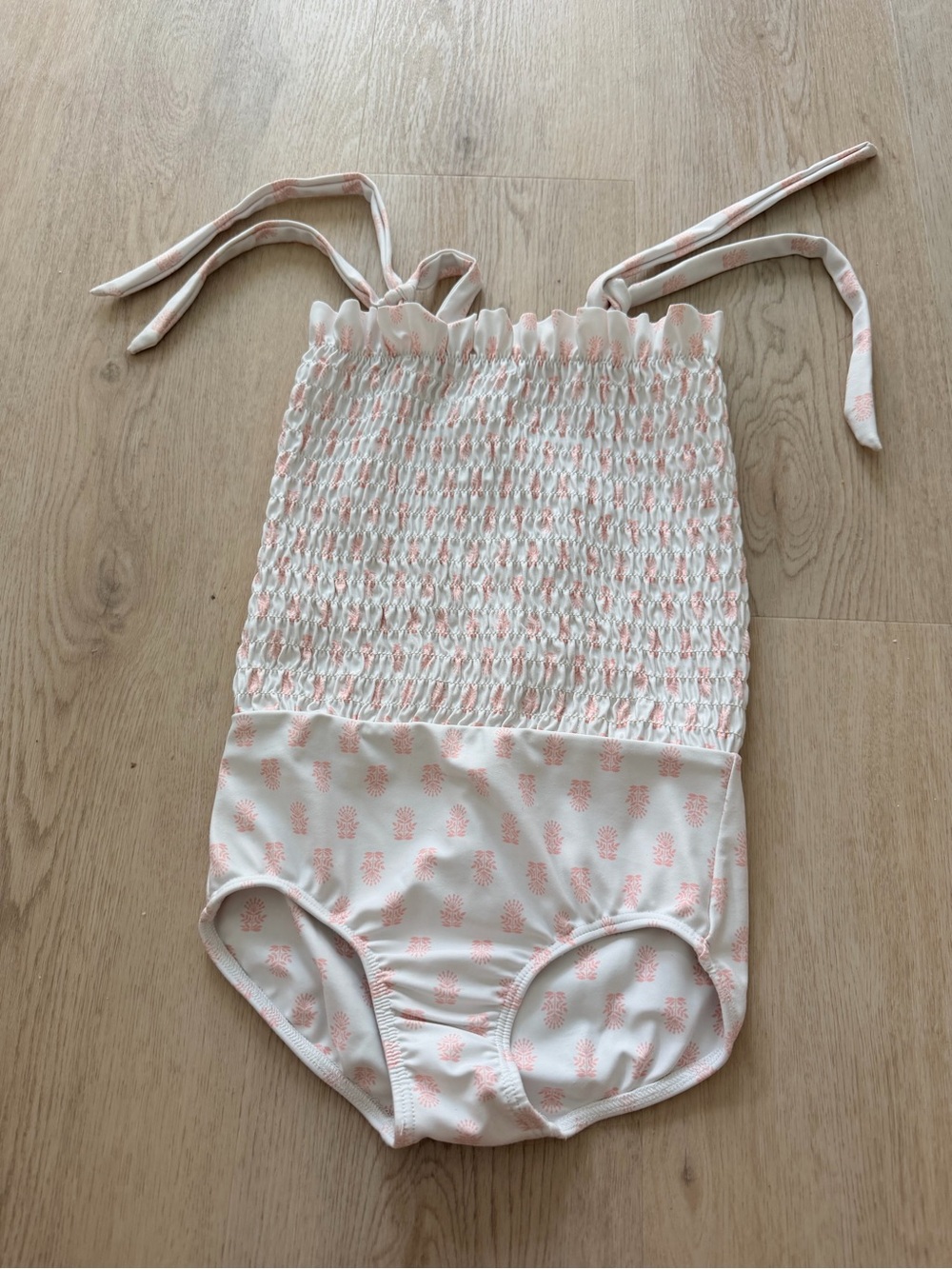 Minnow swim girls one piece swimsuit pink white smocked bathing suit size 8